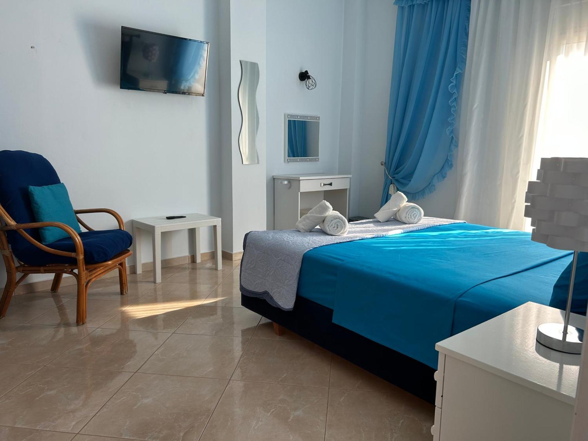 Delphitea Philoxenia Apartment Exterior photo