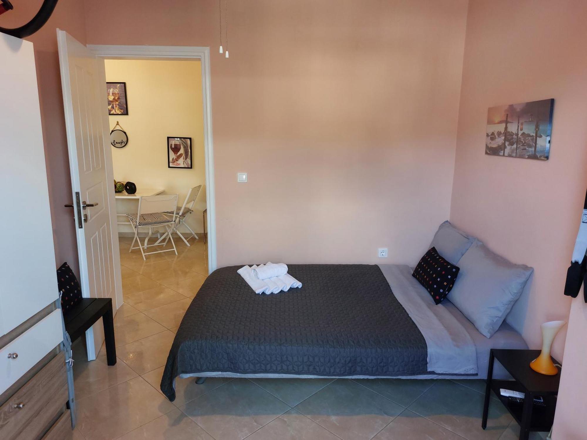 Delphitea Philoxenia Apartment Exterior photo